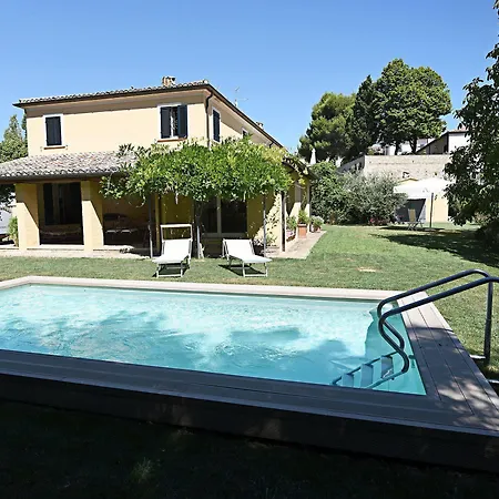 Casa Ezelina Bed & Breakfast