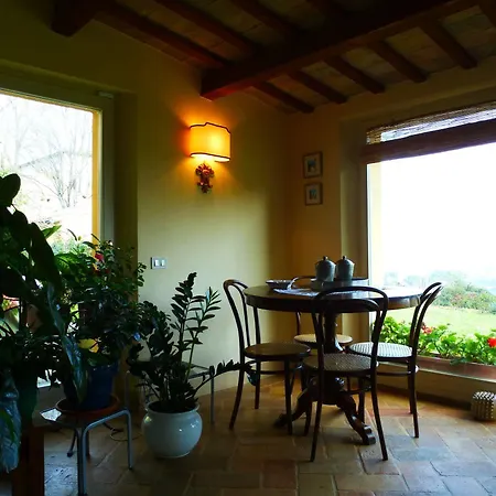 Bed & Breakfast Casa Ezelina 3*