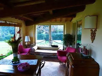Casa Ezelina Bed & Breakfast